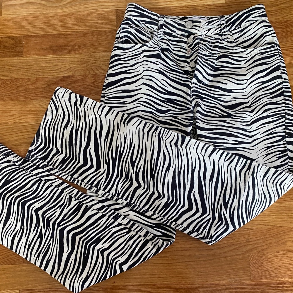 ZARA USA size 4 zebra print